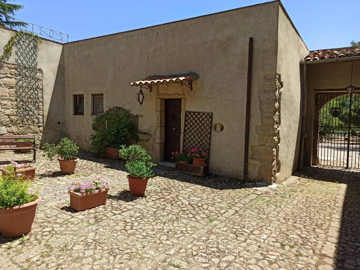Gospodarstwo agroturystyczne Villa Padura Castellana Sicula