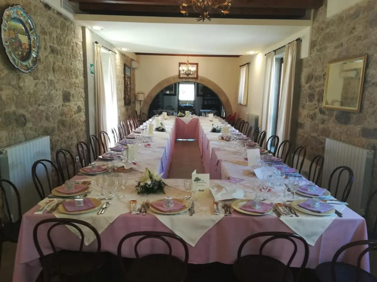 Gospodarstwo agroturystyczne Villa Padura Castellana Sicula Włochy